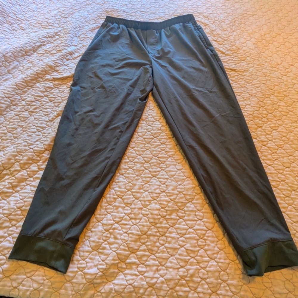 DSG men's olive athlethure XL